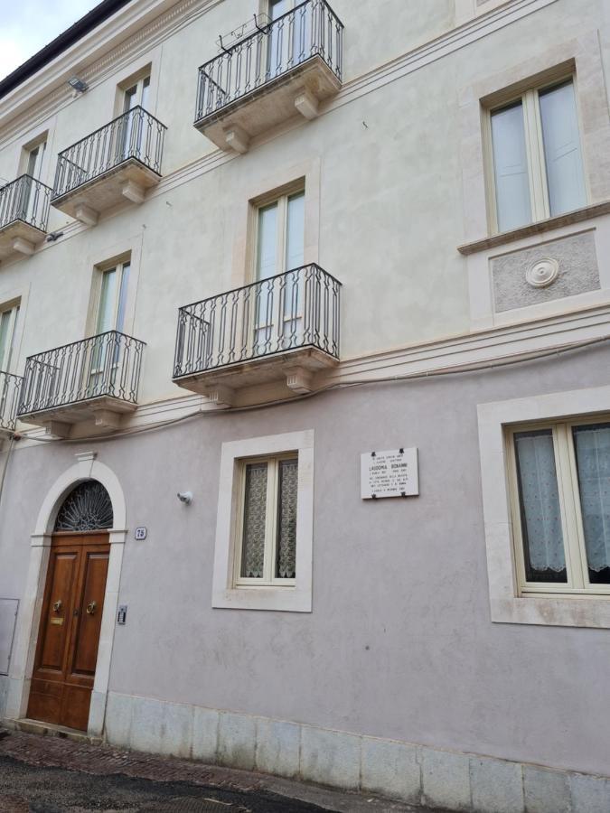 דירות ל'אקווילה Casa Giulia מראה חיצוני תמונה